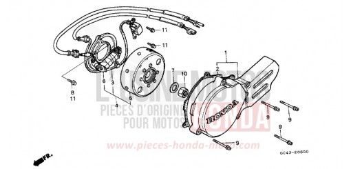 PANNEAU CARTER-MOTEUR G./ GENERATRICE CR80RJ de 1988